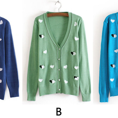 V neck love heart knit top sweater 