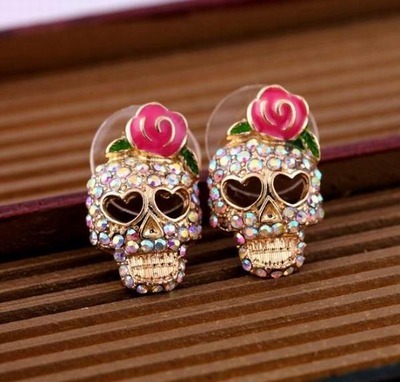 Heart skull earrings