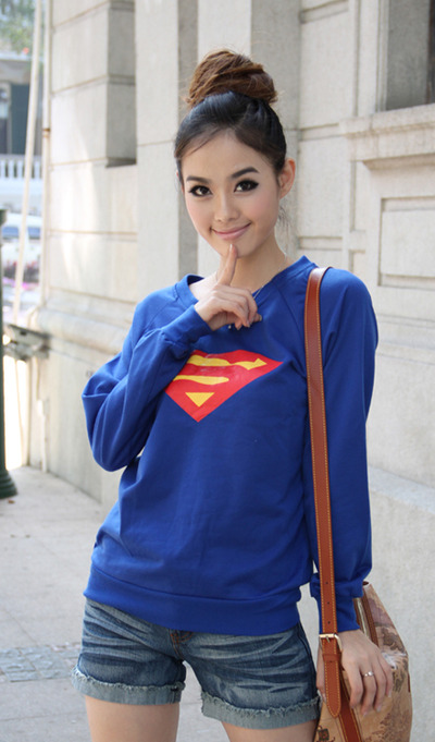 Superman sweater blue