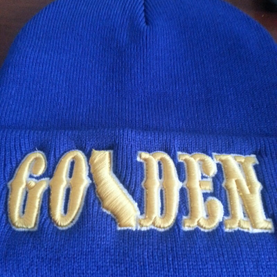 Golden beanie royal