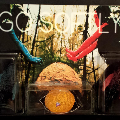 Go softly/jungol "red & blue hood girls & the ball" resin designer toy art action figure set