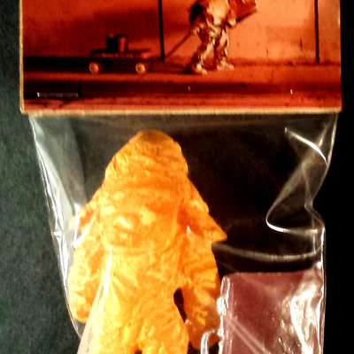 Go softly/jungol "bagman & suitcase" designer toy art action figure set