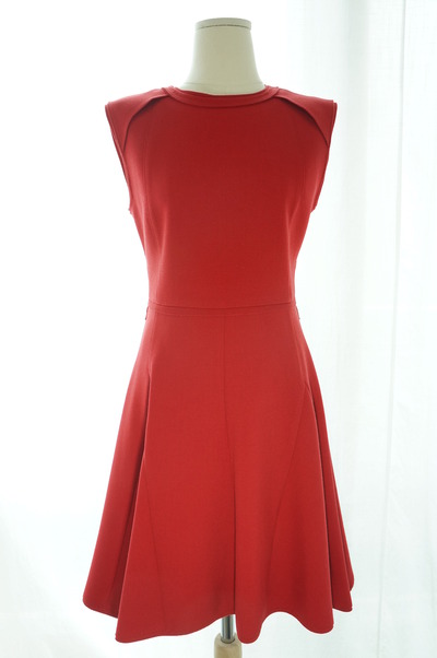 *Exceptional quality* Red sleeveless dress with flare 