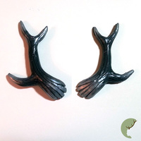 Mini Antler Hair Clips - Thumbnail 1