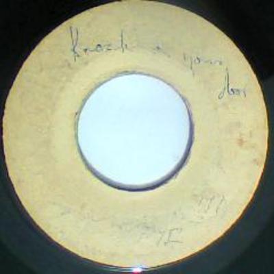 Matrix#dyna 3403-1/3404-1(i'm gonna knock on your door)-unknown-blank label-7"-good