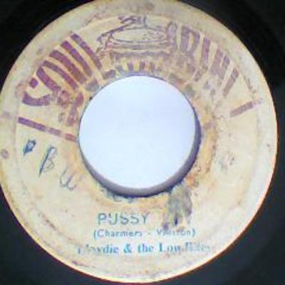 Pussy kat/version-lloydie & the lowbites-soul beat records-7"-good