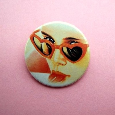 Lolita - pinback button, magnet or clip 1.5 inch (38mm) - Thumbnail 5