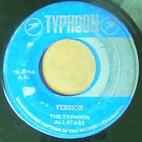 Black & White/Version-The Maytones-Typhoon Records-7"-VG - Thumbnail 1