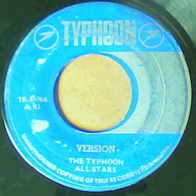 Black & white/version-the maytones-typhoon records-7"-vg