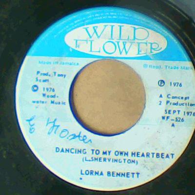 Dancing to my own heartbeat/version-lorna bennett-wild flower records-7"-vg