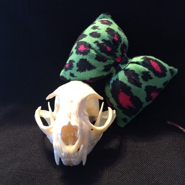 Stuffed Psycho Leopard Bow
