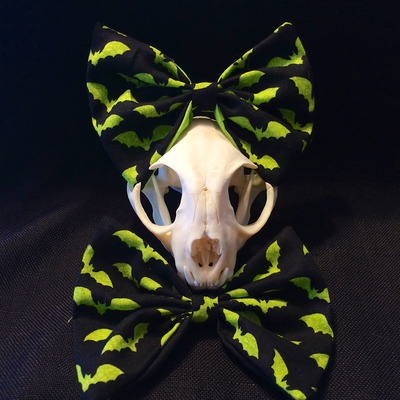 Gone batty fabric bows