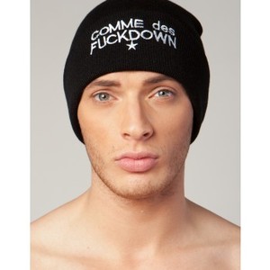 comme des f*ckdown - the hat