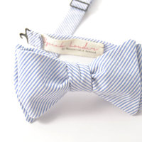 self-tie Wedding Mens Bow Tie - blue white stripe seersucker bowtie - Thumbnail 1