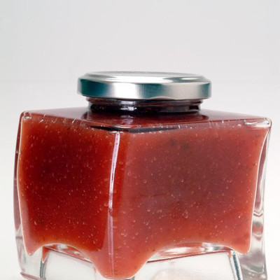 Strawberry & lemon thyme jam (os)