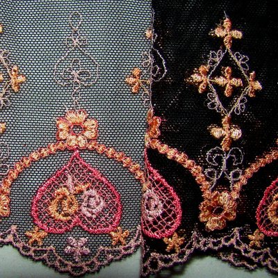 Lace border 78