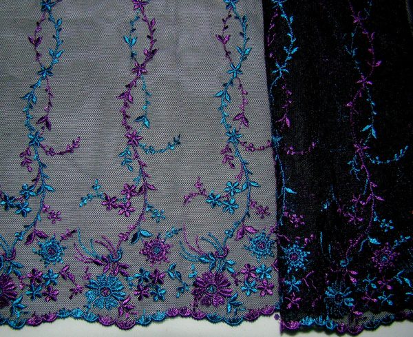 Lace Border 82