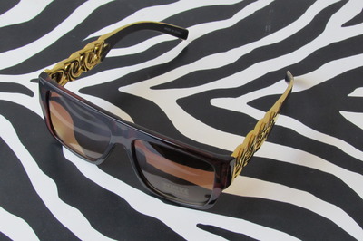 Tortoise Shell Chain Sunglasses