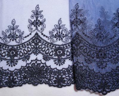 Lace border 99