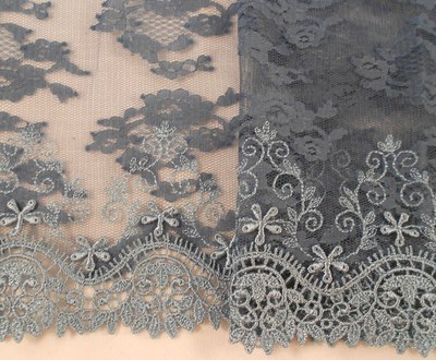 Lace border 106
