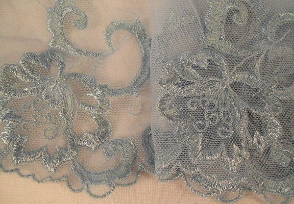 Lace Border 112