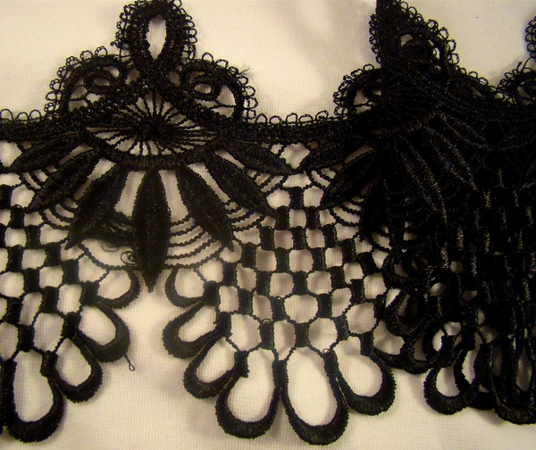 Lace Border 152