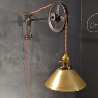 Vintage Industrial Style Pulley Lamp - Thumbnail 2