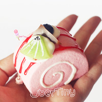 Squishy Swissroll/log cake with fruits and Icing - Thumbnail 4