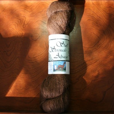 Brown suri serenade alpacas yarn - 300yd