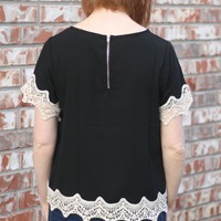 Black Crochet Trim Top - Thumbnail 2