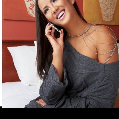 Multi-layer tassel body chain