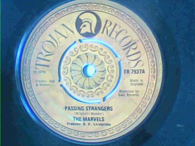 Passing stranger/pick yourself up-the marvels-trojan records-7"-good