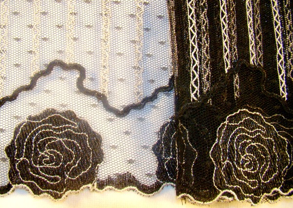 Lace Border 92