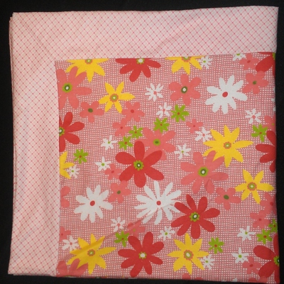 Receiving blanket - daisy picnic