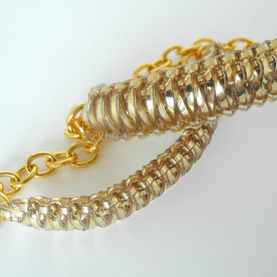 Mini cobra knot bangle - gold britelace
