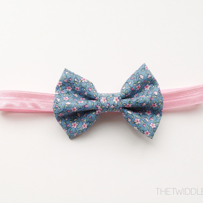 *limited edition* baby blue/pink vintage floral bow - headband