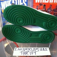 Nike Air Force 1 size 9.5 - Thumbnail 1