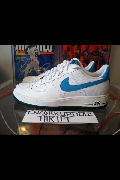 Nike Air Force 1 Size 9.5