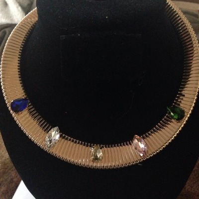 Multicoloured glass crystal choker