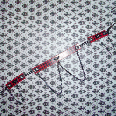 Red & black houndstooth choker