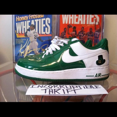 St. patrick's day af1s size 9.5 