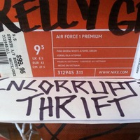 St. Patrick's Day AF1s size 9.5  - Thumbnail 4