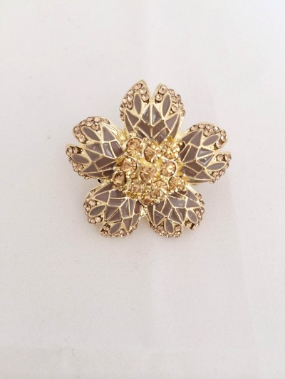 Elegant Flower Bling Ring