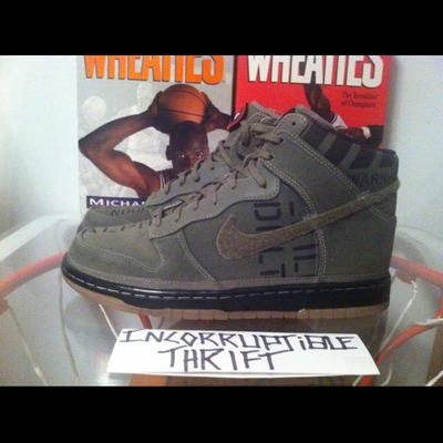 Galaxy nike dunks size 9.5