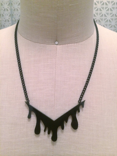 Deep V Bleeding Chevron Necklace