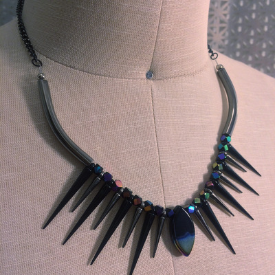 Peacock fan necklace gunmetal - Thumbnail 2