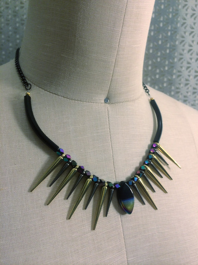 Peacock Fan Necklace Gold/Gunmetal