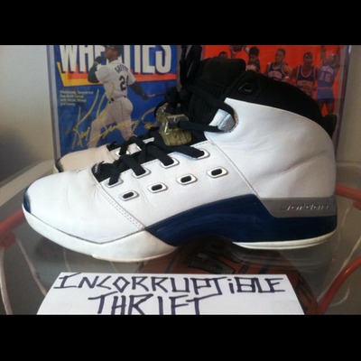 Air jordan 17s size 10