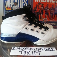 Air Jordan 17s size 10 - Thumbnail 1