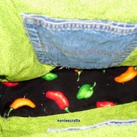 Upcycled Denim Overalls and Chili Peppers Rag Quilt Tote - Thumbnail 4